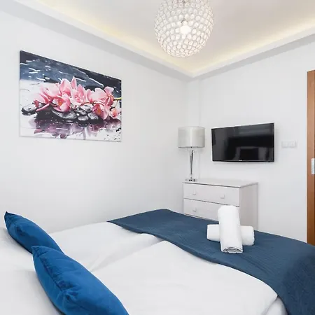 Mountain View Apartment Zborowskiego Krupowki By Noclegi Renters Zakopane Exterior photo